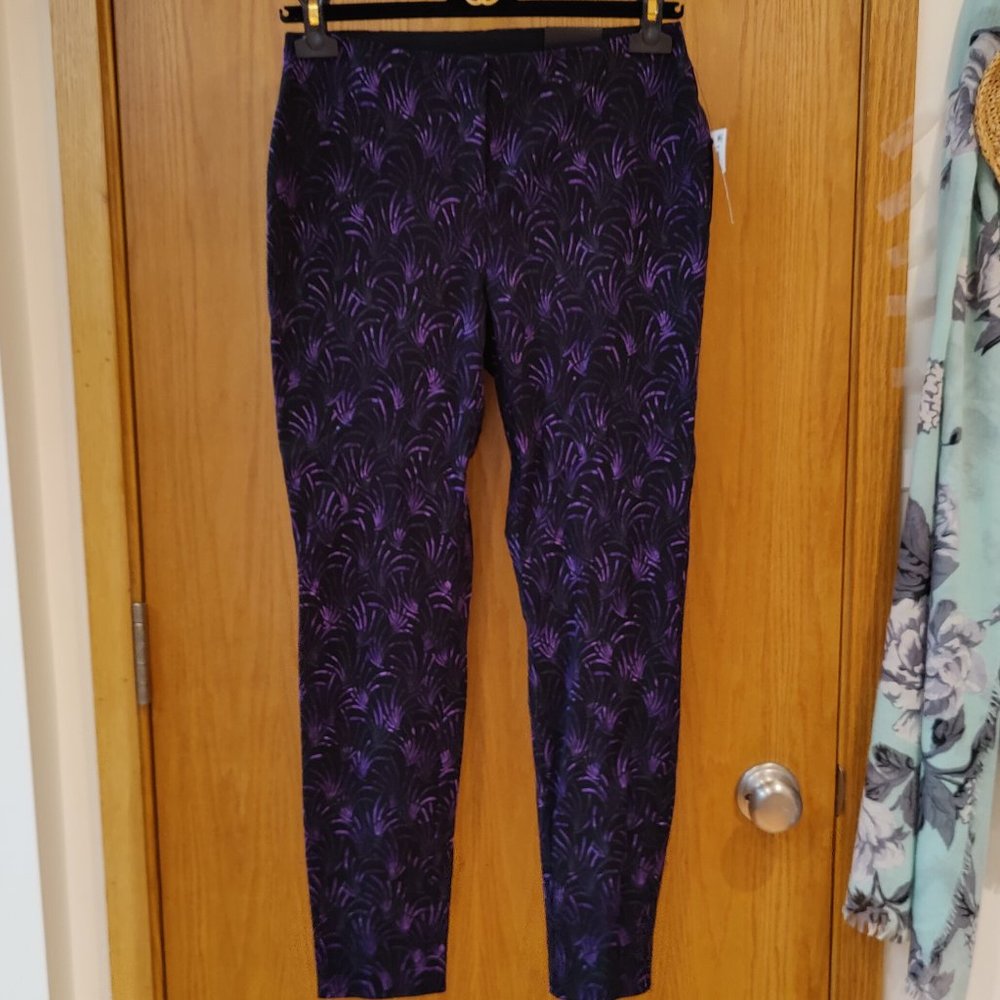 NWT - ALFANI Skinny Leg Comfort Waist Pant